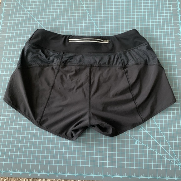 Athleta Black Running Shorts 2.5" Inseam Stretch Waist Lined size Small - Picture 7 of 9
